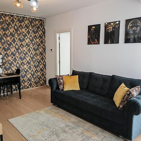 Sunset Bucharest 84 Apartment Ngoại thất bức ảnh