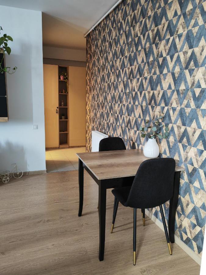 Sunset Bucharest 84 Apartment Ngoại thất bức ảnh