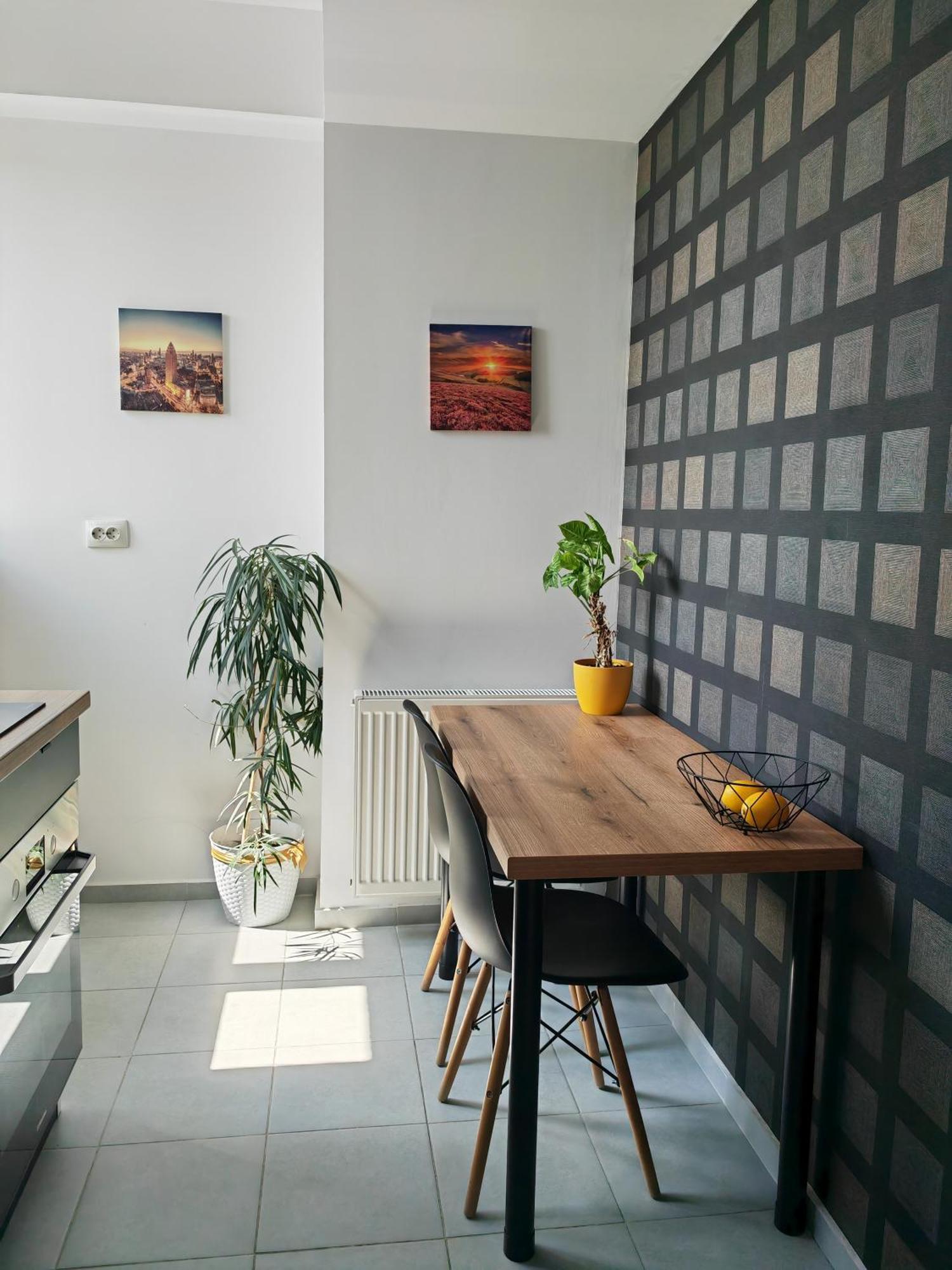 Sunset Bucharest 84 Apartment Ngoại thất bức ảnh