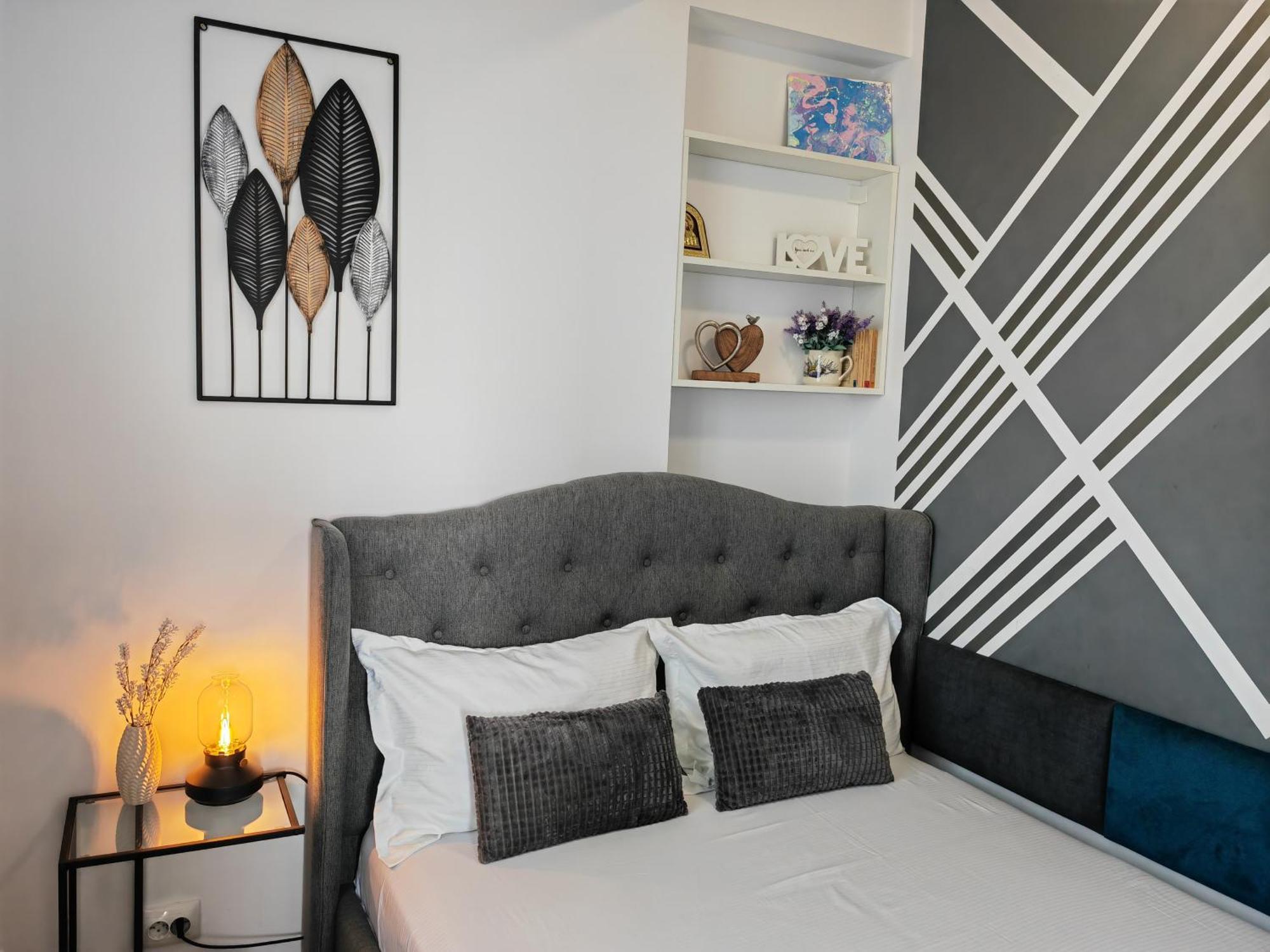 Sunset Bucharest 84 Apartment Ngoại thất bức ảnh